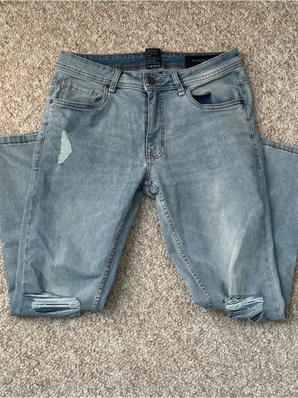 The Perfect Jean NYC Men’s Distressed Ripped Light Wash Blue Jeans 32x27